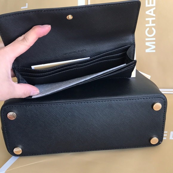 💦🌻mk Satchel set🌻crossbody/Hailee bag/black - Picture 4 of 8